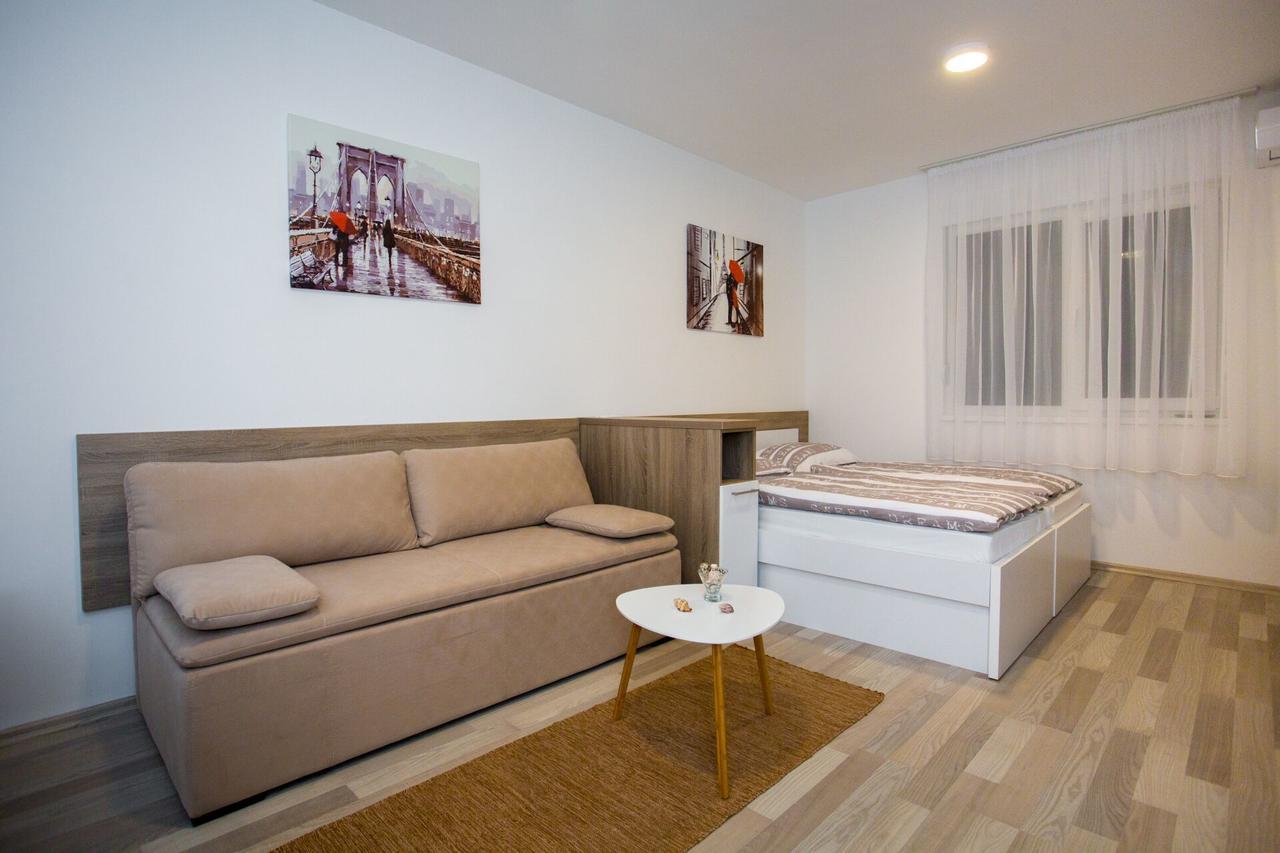 The Golden City Apartments Mostar Esterno foto